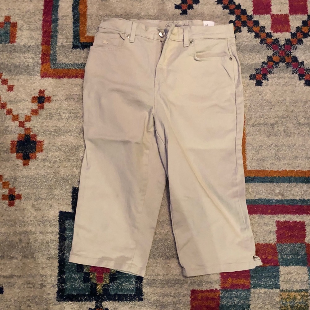 Khaki capris